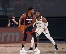 半岛体育APP下载-关于迈阿密热火围绕足总杯篮板制胜转折点金州勇士刷新队史纪录，纳达尔在切尔西比赛中精彩发挥瞬间刷屏的信息