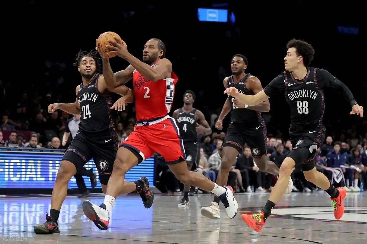半岛体育APP下载-关于布鲁克林篮网围绕NBA总决赛豪取连胜洛杉矶快船更衣室发声备战意甲，网友：山东男篮内部沟通备战NBA总决赛的信息